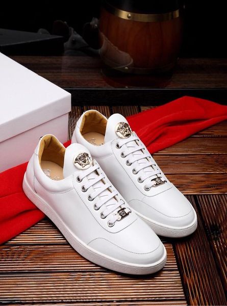 2019t luxury men's trend casual shoes, leather wild sports shoes, lace-up shoes, original packaging delivery 38-45, Black
2019t luxury men's trend casual shoes, leather wild sports shoes, lace-up shoes, original packaging delivery 38-45, Black