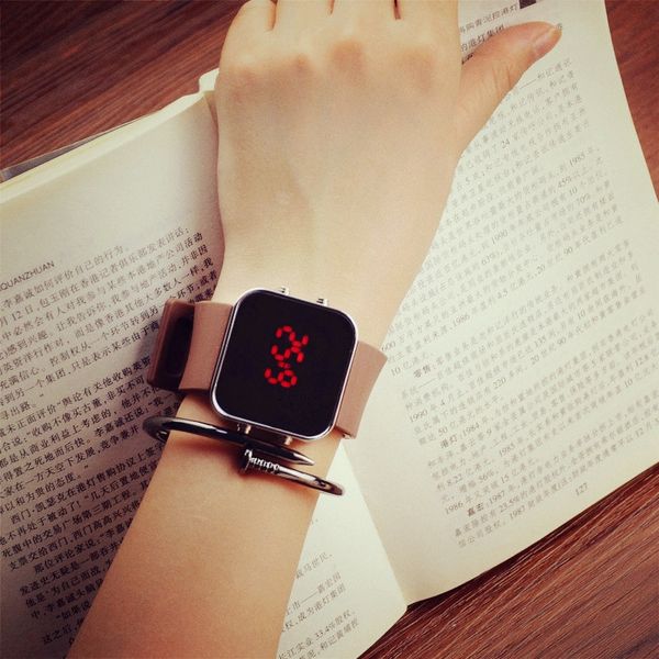ins trend ulzzang male and female students korean style simple leisure atmospheric electronic couple electronic watch sports watch, Blue
ins trend ulzzang male and female students korean style simple leisure atmospheric electronic couple electronic watch sports watch, Blue