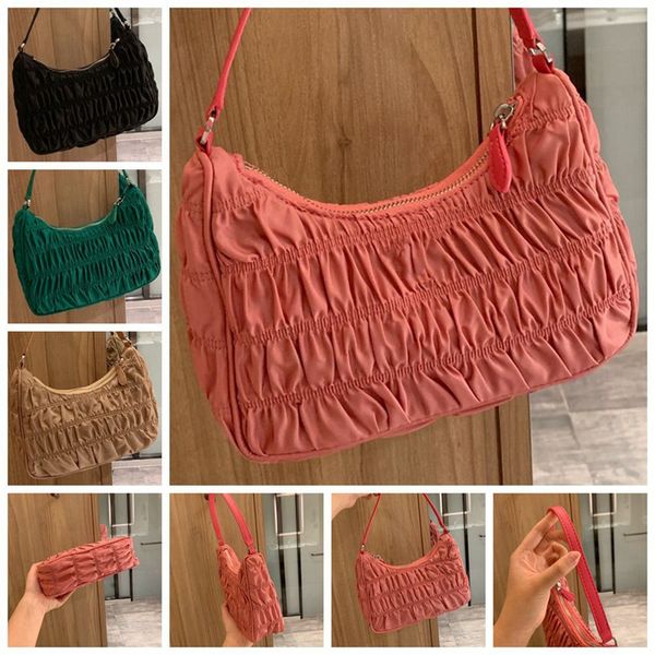 luxury designer coin purse women mini leather tassel soho bag disco shoulder bag purse handbags wallets handbag bags tote cross 191040
luxury designer coin purse women mini leather tassel soho bag disco shoulder bag purse handbags wallets handbag bags tote cross 191040