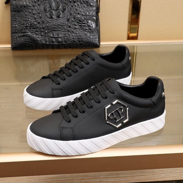 2020 i7 fashion trend mens designer shoes leather luxury breathable comfortable outdoor shoes lace-up casual hiker shoes mens sneakers, Black
2020 i7 fashion trend mens designer shoes leather luxury breathable comfortable outdoor shoes lace-up casual hiker shoes mens sneakers, Black