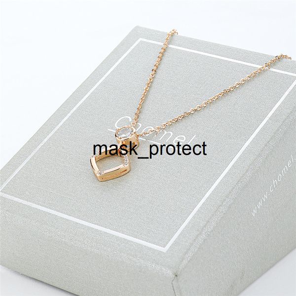 singapore chomel necklace women's diamond square choker elegant simple style niche, Black
singapore chomel necklace women's diamond square choker elegant simple style niche, Black