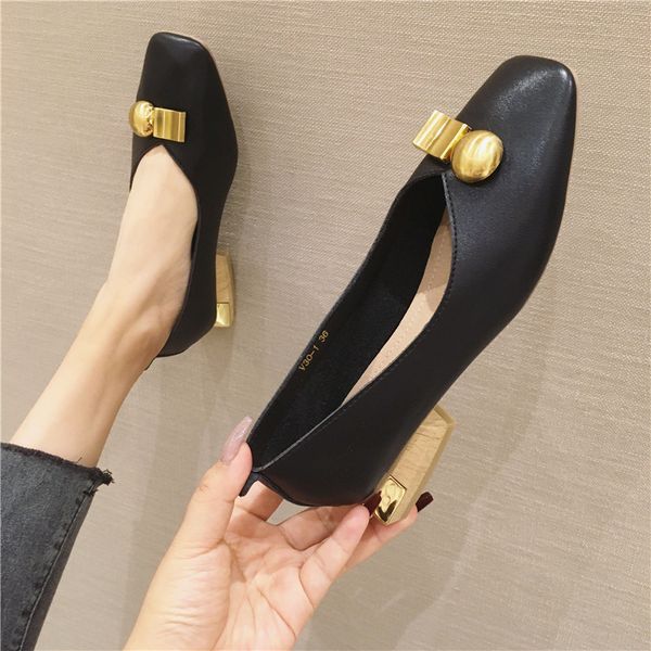 бежевые сандалии мода женской обувь 2020 strappy каблуки площадь toe нескользкий на мелких бездельник летней женщины рот all-match, Black
бежевые сандалии мода женской обувь 2020 strappy каблуки площадь toe нескользкий на мелких бездельник летней женщины рот all-match, Black