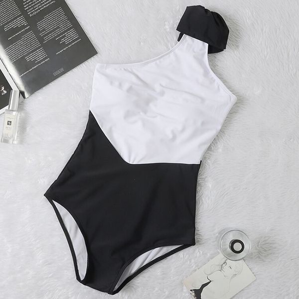 brand designer swimsuit bikini female one-piece bikini fashion luxury swimsuit female swimsuit 54, White;black
brand designer swimsuit bikini female one-piece bikini fashion luxury swimsuit female swimsuit 54, White;black