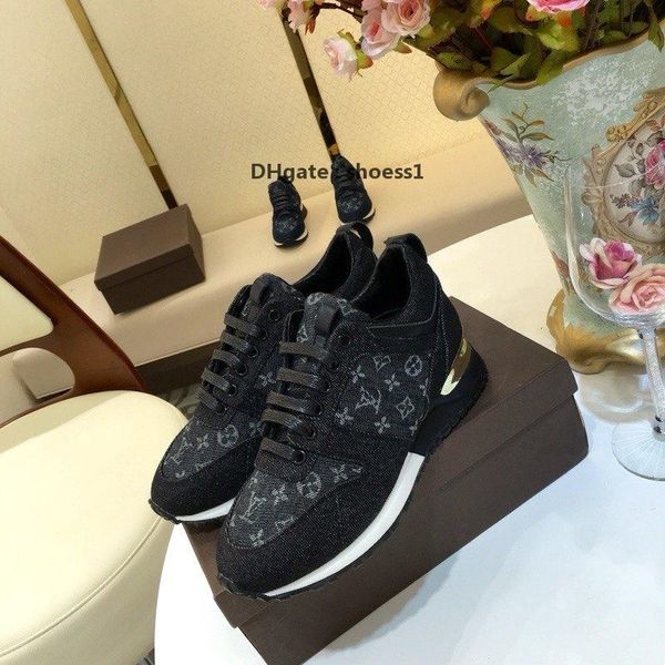 2021-2020q limited edition men 's and women 's classic alphabet low -casual sports shoes ,fashionable wild couple party shoe, Black
2021-2020q limited edition men 's and women 's classic alphabet low -casual sports shoes ,fashionable wild couple party shoe, Black