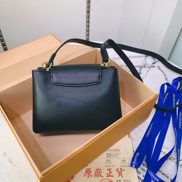 classic lady's handbag 5a high-end custom quality handbag fashion business casual style metal accessories with long shoulder strapaf
classic lady's handbag 5a high-end custom quality handbag fashion business casual style metal accessories with long shoulder strapaf