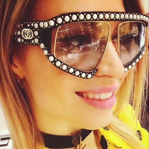 45474 oversized pearl frame goggle sunglasses women shades luxury glasses designer fashion uv400, White;black
45474 oversized pearl frame goggle sunglasses women shades luxury glasses designer fashion uv400, White;black