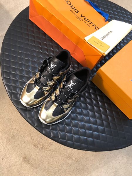 latest fashion brand-name casual shoes zig zag sneakers, brand-name design fashion, comfortable and beautiful sports shoes for men
latest fashion brand-name casual shoes zig zag sneakers, brand-name design fashion, comfortable and beautiful sports shoes for men