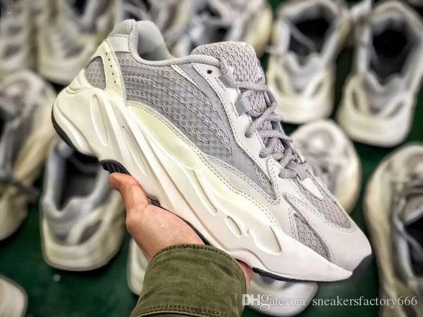 2019 est 700 v2 vanta fu6684 wave runner kanye west black 3m running shoes men women static inertia sneakers with original box
2019 est 700 v2 vanta fu6684 wave runner kanye west black 3m running shoes men women static inertia sneakers with original box