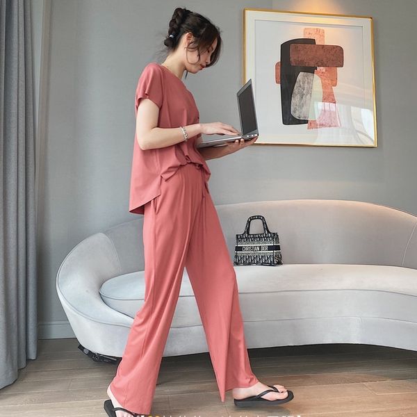 leisurely lazy suit daisy ice silk embroidery skin-friendly breathable short-sleeved thin home wear coat home coat outside, Blue;red
leisurely lazy suit daisy ice silk embroidery skin-friendly breathable short-sleeved thin home wear coat home coat outside, Blue;red