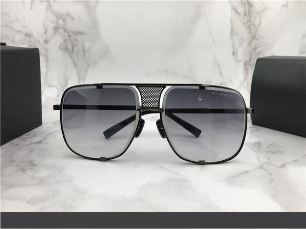square sunglasses gold black frame grey gradient sunglasses drive sun glass eyewear new with box, White;black
square sunglasses gold black frame grey gradient sunglasses drive sun glass eyewear new with box, White;black