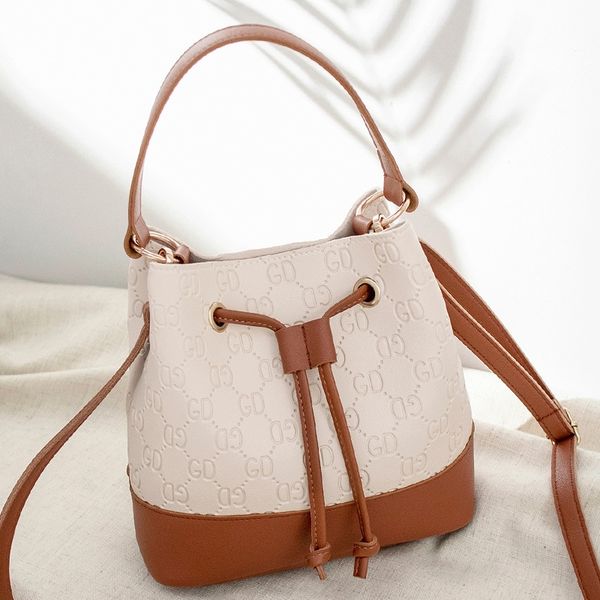 korean style press can be 2020 summer bucket shoulder bucket bag and autumn new color contrast messenger shoulder bag
korean style press can be 2020 summer bucket shoulder bucket bag and autumn new color contrast messenger shoulder bag
