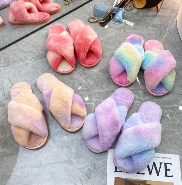 2020 women home slippers rainbow winter warm shoes woman slip on flats slides female faux fur slippers plus size 41, Black
2020 women home slippers rainbow winter warm shoes woman slip on flats slides female faux fur slippers plus size 41, Black
