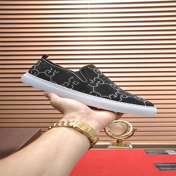 2020 new 18ss new men's casual wild leather peas shoes british handmade breathable wear leather trend driving shoes, Black
2020 new 18ss new men's casual wild leather peas shoes british handmade breathable wear leather trend driving shoes, Black