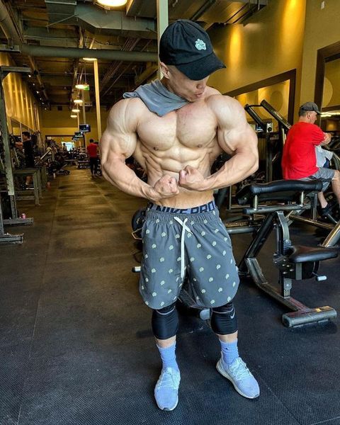 sports shorts male running fitness quick-drying fashion casual shorts summer loose training beach basketball, Black;blue
sports shorts male running fitness quick-drying fashion casual shorts summer loose training beach basketball, Black;blue