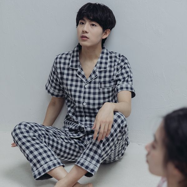 plain old 69-short sleeve nightgown suit men's cotton gauze couple pajamas pajamas style home wear cotton unprinted style plaid, Black;brown 
plain old 69-short sleeve nightgown suit men's cotton gauze couple pajamas pajamas style home wear cotton unprinted style plaid, Black;brown