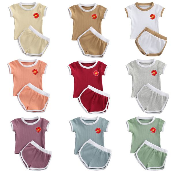 lovely kids 2pcs set fashionable daisy embroidery round neck short sleeve t-shirt+ribbed shorts pants summer outfits 0-24m, White
lovely kids 2pcs set fashionable daisy embroidery round neck short sleeve t-shirt+ribbed shorts pants summer outfits 0-24m, White
