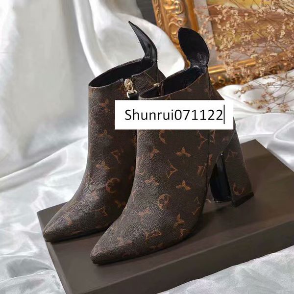 matchmake ankle boots high heeled boots genuine leather monogram canvas cross straps pointed toes ladies fashion boots fashion classic
matchmake ankle boots high heeled boots genuine leather monogram canvas cross straps pointed toes ladies fashion boots fashion classic