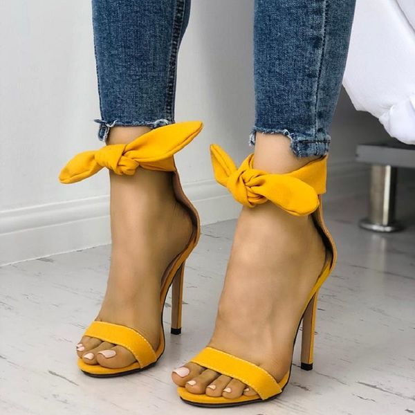 лето женщины высокие каблуки сандалии узелок open toe женская свадебная обувь sexy стилет лодыжки ремень женщины платье партии сандалии, Black
лето женщины высокие каблуки сандалии узелок open toe женская свадебная обувь sexy стилет лодыжки ремень женщины платье партии сандалии, Black