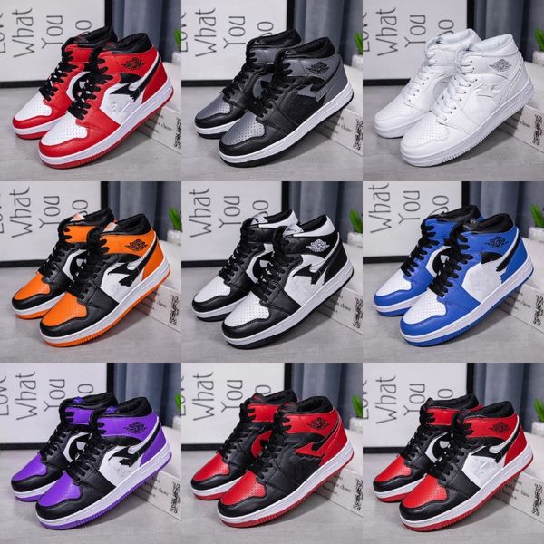 1 1s man basketball soes island green court purple cap and gown mens sports sneaker trainers breatable soes -1#306
1 1s man basketball soes island green court purple cap and gown mens sports sneaker trainers breatable soes -1#306