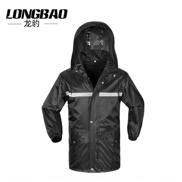 men's half-length men's single-piece labor protection protective coatshort raincoat and raincoat suit 
men's half-length men's single-piece labor protection protective coatshort raincoat and raincoat suit