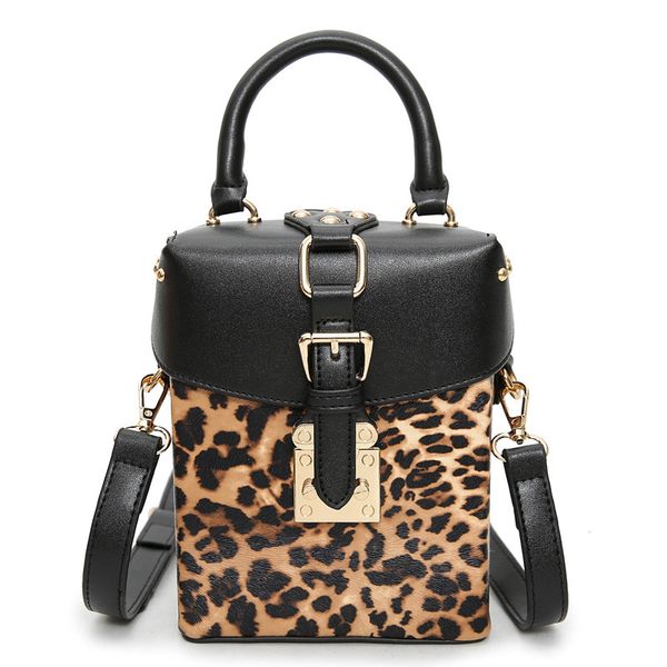 box shoulder bag personalized handbags leopard print mini cube design crossbody bags for women bolsas feminina
box shoulder bag personalized handbags leopard print mini cube design crossbody bags for women bolsas feminina