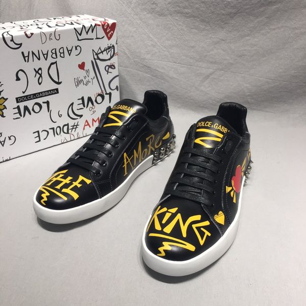 2020 u18 fashion trend mens designer shoes leather breathable luxury shoes lace-up casual hiker shoes mens sneakers, Black
2020 u18 fashion trend mens designer shoes leather breathable luxury shoes lace-up casual hiker shoes mens sneakers, Black