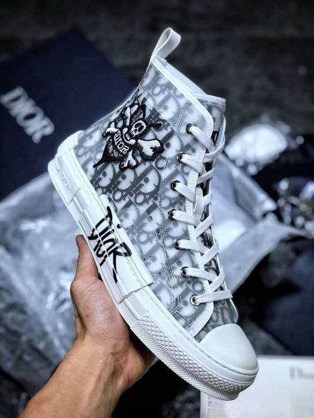 wholesale summer explosions r trump men's and women's casual shoes platform shoes, superior to slippers
wholesale summer explosions r trump men's and women's casual shoes platform shoes, superior to slippers