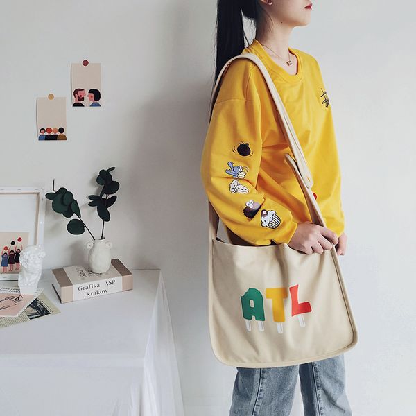japanese ins literary small fresh canvas shoulder messenger bag student button adjustable women bag
japanese ins literary small fresh canvas shoulder messenger bag student button adjustable women bag