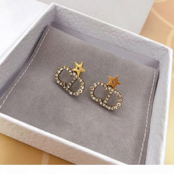 f new classic letters diamonds звезды изысканный моды серьги ювелирные изделия серьги женщин, Golden
f new classic letters diamonds звезды изысканный моды серьги ювелирные изделия серьги женщин, Golden