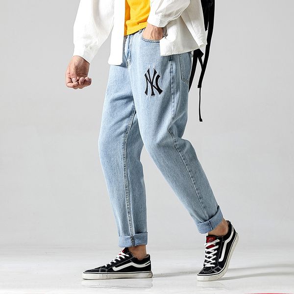 light blue men's straight loose and jeans korean style trendy all-match wide leg jeans men's trendy brand loose hip hop
light blue men's straight loose and jeans korean style trendy all-match wide leg jeans men's trendy brand loose hip hop