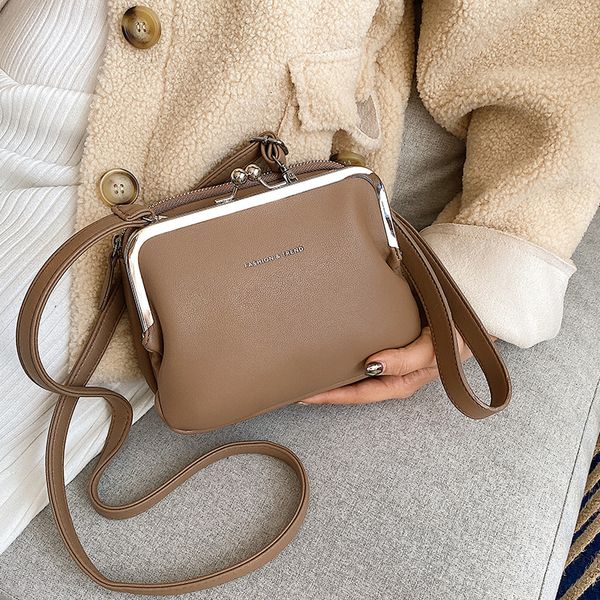fashion acrylic women's crossbody bag vintage small women's shoulder bag luxury soft leather ladies messenger bag sac a main
fashion acrylic women's crossbody bag vintage small women's shoulder bag luxury soft leather ladies messenger bag sac a main