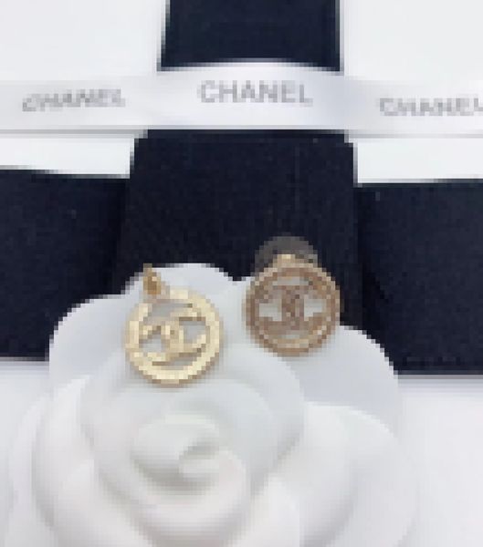 fashion earrings good jewelry women earrings hip hop iced out diamond stud circle style charms rapper wedding gift girl stud asd1, Golden;silver
fashion earrings good jewelry women earrings hip hop iced out diamond stud circle style charms rapper wedding gift girl stud asd1, Golden;silver