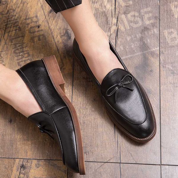 2020 fashion leather shoes for men slip on dress shoes men business driving handmade loafers plus size zapatos para hombre, Black
2020 fashion leather shoes for men slip on dress shoes men business driving handmade loafers plus size zapatos para hombre, Black