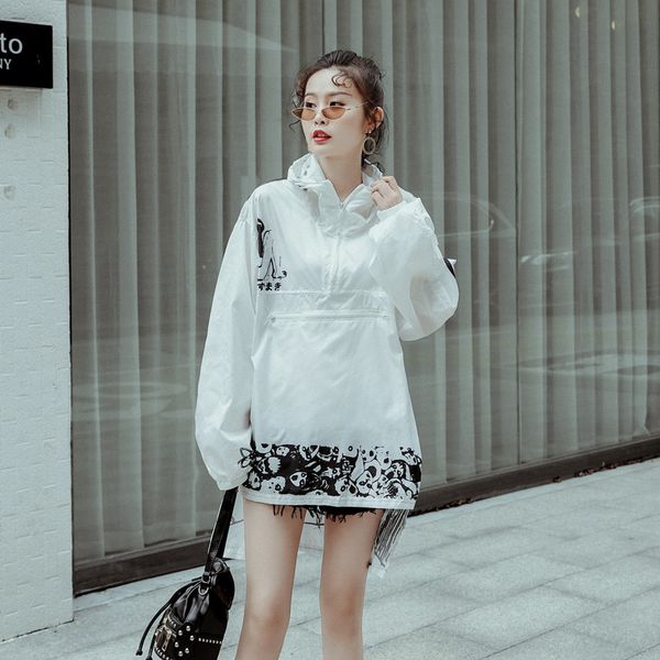 autumn and winter japanese soft girl horror cartoon ito runer draw thin trench windbreaker coat coat coat, Tan;black
autumn and winter japanese soft girl horror cartoon ito runer draw thin trench windbreaker coat coat coat, Tan;black