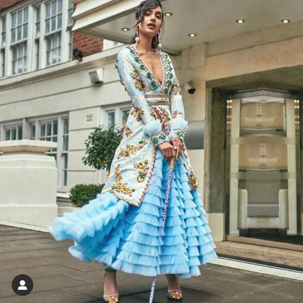 2020 elegant sky blue ruffles tiered tulle skirts women custom made fashion pretty bridal tulle skirts elastic, Black
2020 elegant sky blue ruffles tiered tulle skirts women custom made fashion pretty bridal tulle skirts elastic, Black