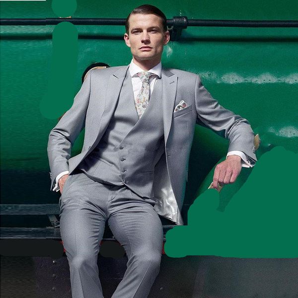 classic peak lapel tuxedos groom wedding men suits mens wedding suits tuxedo costumes de pour hommes men(jacket+pants+tie+vest) w178, Black;gray
classic peak lapel tuxedos groom wedding men suits mens wedding suits tuxedo costumes de pour hommes men(jacket+pants+tie+vest) w178, Black;gray