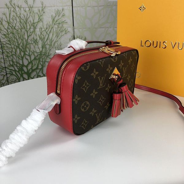 роскошный дизайн женская сумка на молнии ретро трендовые кожи плеча сумки дамы crossbody сумка топ ручка тотализаторов сумка сумки bolso ban
роскошный дизайн женская сумка на молнии ретро трендовые кожи плеча сумки дамы crossbody сумка топ ручка тотализаторов сумка сумки bolso ban