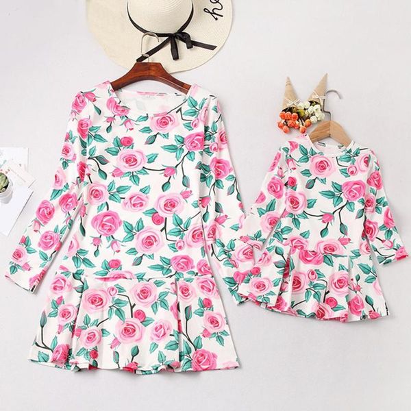 casual mother daughter dress fashion parent-child autumn girl kids women flowers printing o-neck long-sleeves princess clothes, Blue
casual mother daughter dress fashion parent-child autumn girl kids women flowers printing o-neck long-sleeves princess clothes, Blue