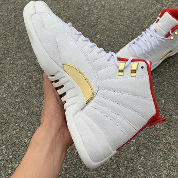 2020 popular 12s men basketball shoes dark grey flu game running sneakers for eur 40-47 winter black cny shoetrainers
2020 popular 12s men basketball shoes dark grey flu game running sneakers for eur 40-47 winter black cny shoetrainers