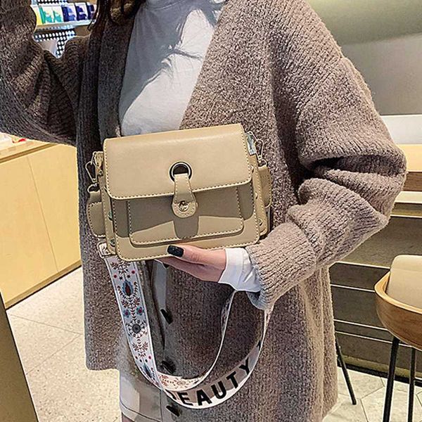 vintage wide belts shoulder strap flap bag women messenger bags small designer female bags luxury pu leather crossbody bag chic
vintage wide belts shoulder strap flap bag women messenger bags small designer female bags luxury pu leather crossbody bag chic