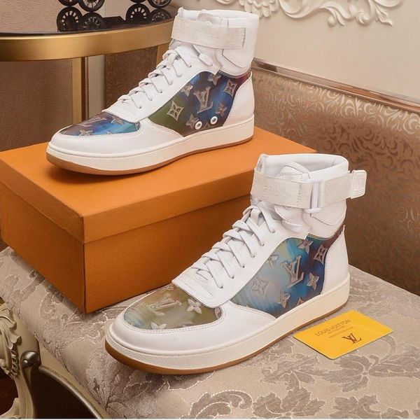 2020en designer new luxury men's casual sports shoes, outdoor casual shoes, fast delivery and original box, Black
2020en designer new luxury men's casual sports shoes, outdoor casual shoes, fast delivery and original box, Black