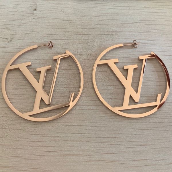 2020 extravagant design hoop earrings 3 colors stainless steel ear studs hip hop jewelry for women party gifts wholesale, Golden;silver
2020 extravagant design hoop earrings 3 colors stainless steel ear studs hip hop jewelry for women party gifts wholesale, Golden;silver