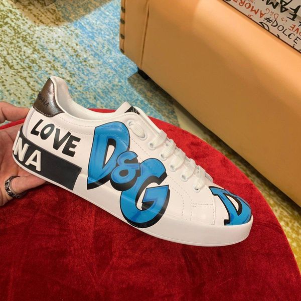 new4 fashion ladies casual shoes fashion wild sports shoes printing comfortable women's shoes original box packaging fast delivery, Black
new4 fashion ladies casual shoes fashion wild sports shoes printing comfortable women's shoes original box packaging fast delivery, Black