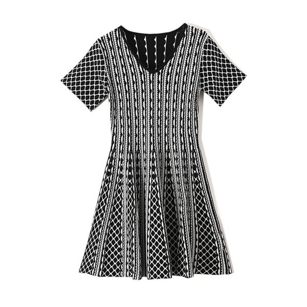 luxury cute women sweater dress v neck jacquard striped slim dress ladies dresses knitting cotton vintage plaid girl, White
luxury cute women sweater dress v neck jacquard striped slim dress ladies dresses knitting cotton vintage plaid girl, White