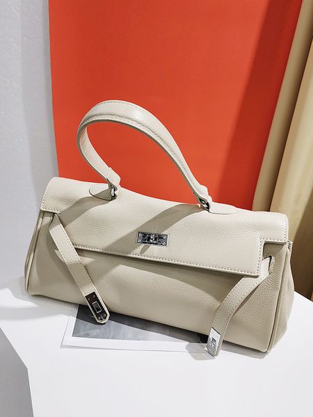 2020 мода подлинной коровы кожа женщины сумочку марка леди коровьей crossbody сумки большая емкость мешка верхнего слоя кожи плеча 
2020 мода подлинной коровы кожа женщины сумочку марка леди коровьей crossbody сумки большая емкость мешка верхнего слоя кожи плеча