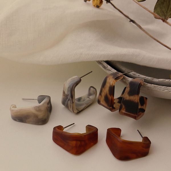 korean fashion acrylic hoop earrings geometric irregular square acetic acid brincos de aro oorringen jewelry party gifts, Golden;silver
korean fashion acrylic hoop earrings geometric irregular square acetic acid brincos de aro oorringen jewelry party gifts, Golden;silver