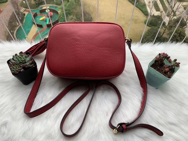 6 цветов бумажника сумки высокого качества известные сумки женские сумки сумки crossbody soho сумка диско мешок плеча бахромой мешок purse13
6 цветов бумажника сумки высокого качества известные сумки женские сумки сумки crossbody soho сумка диско мешок плеча бахромой мешок purse13