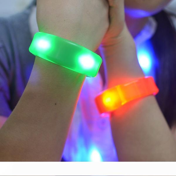 sound control led flashing silicone bracelets safety vibration control led night sport wristbands festival party halloween concert decor
sound control led flashing silicone bracelets safety vibration control led night sport wristbands festival party halloween concert decor
