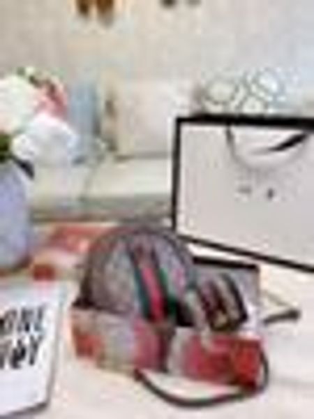 2020 fashion women chain handbags circular shoulder bag purse ladies leather messenger bag designer brand crossbody bags wallet satchel 260, Black
2020 fashion women chain handbags circular shoulder bag purse ladies leather messenger bag designer brand crossbody bags wallet satchel 260, Black