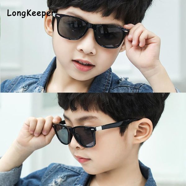 kids cute square rivet sunglasses children cool pink blue silver mirror eyeglasses boys girl colorful uv protection eyewear 2020, White;black
kids cute square rivet sunglasses children cool pink blue silver mirror eyeglasses boys girl colorful uv protection eyewear 2020, White;black